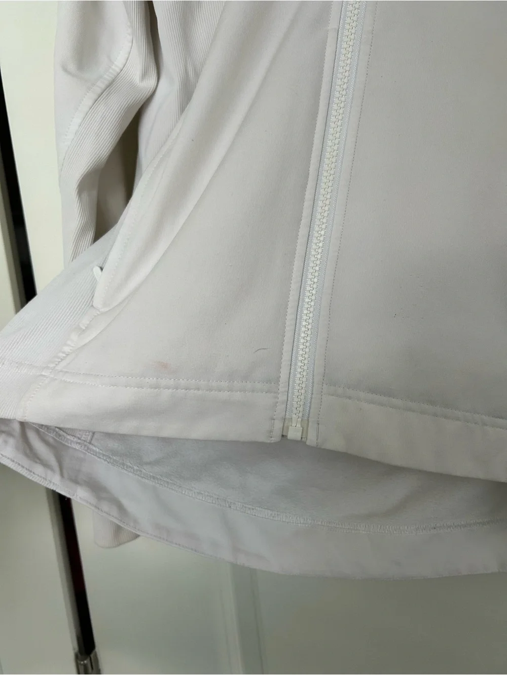 lululemon athletica lightweight versatile